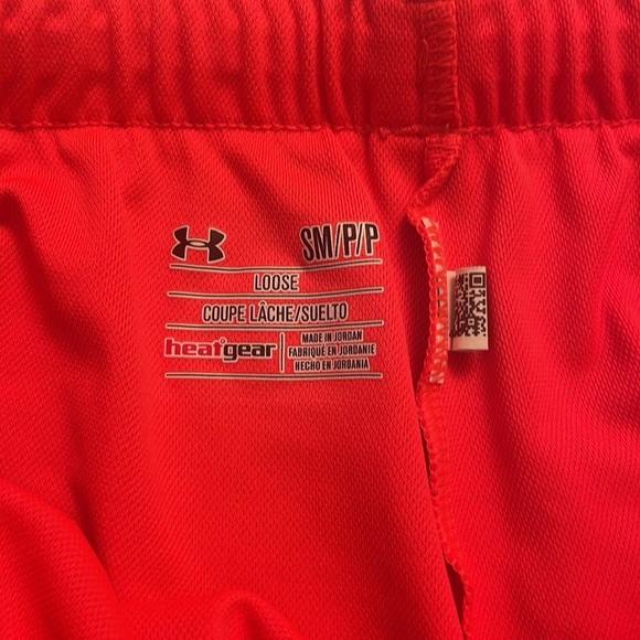 Pink Under Armour Shorts - Picture 4 of 4